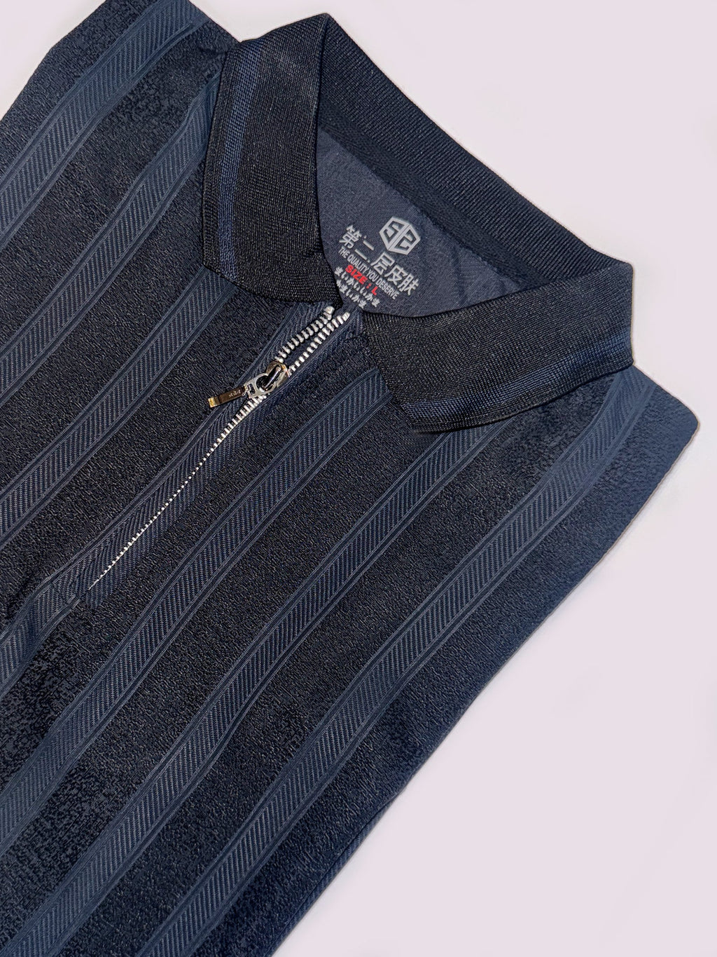Men’s Textured Vertical Stripe Zip